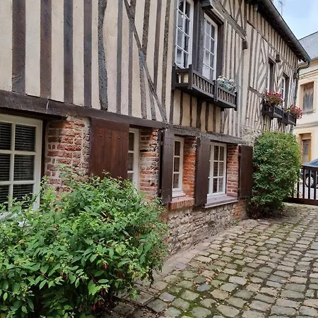 Le Temps D'une Pause -quiet And Cosy - Center With Fireplace Appartamento *
