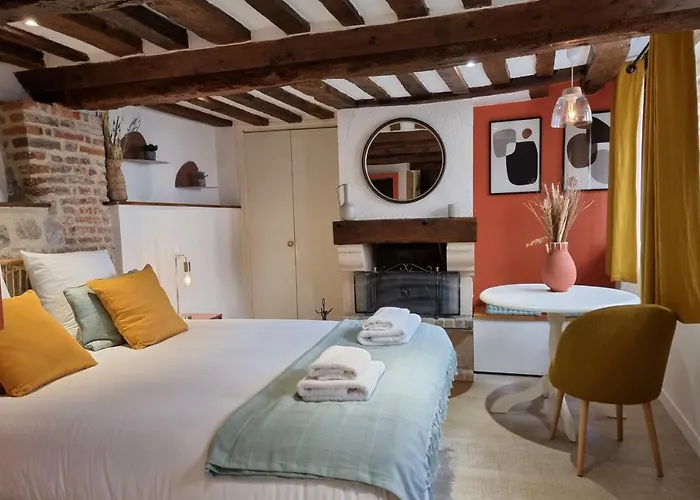 Le Temps D'une Pause Cosy With Fireplace Centre Appartamento Honfleur